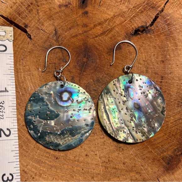 Abalone shell earrings - Picture 3 of 3